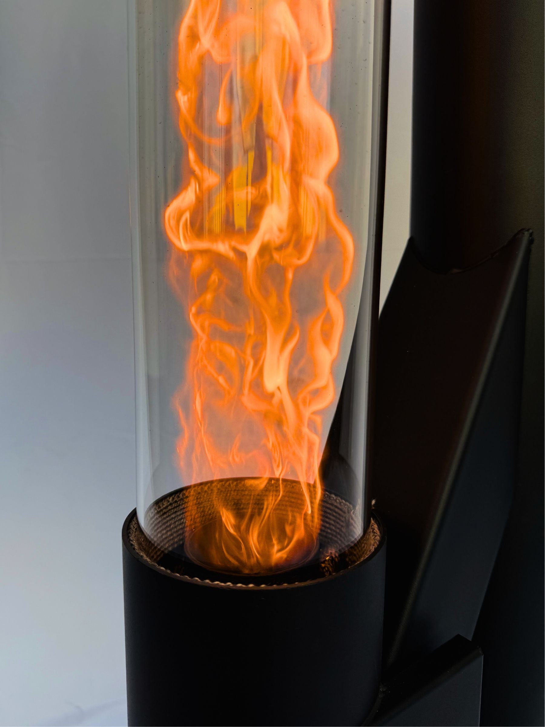 portable pellet heater – Flamesa Flare in use