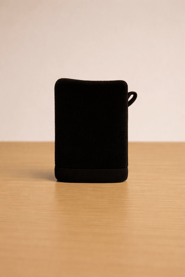 Premium Microfiber Cleaning Mitt for Pellet Stove Glass | Flamesa®